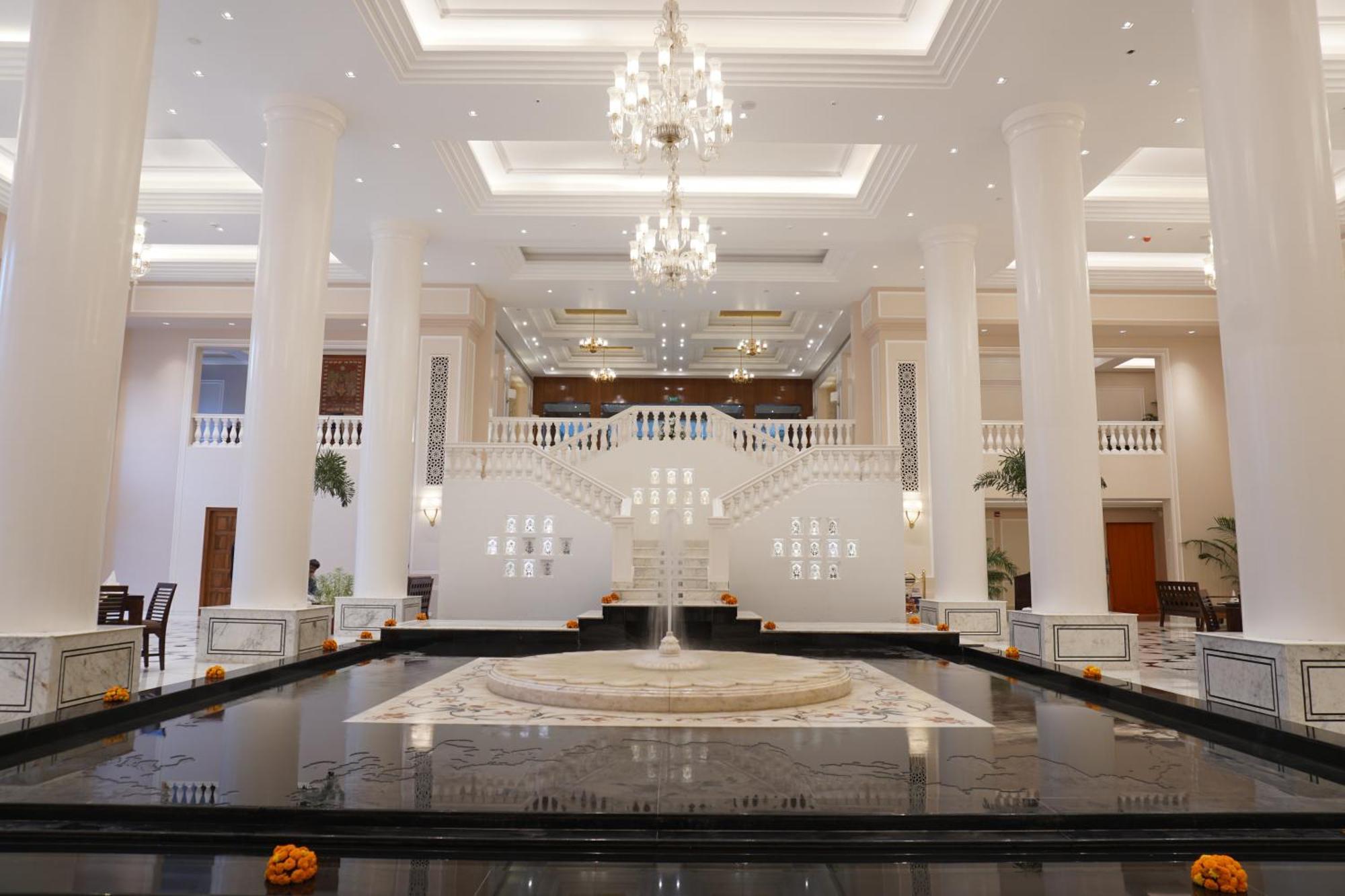 Clarks Avadh Hotel